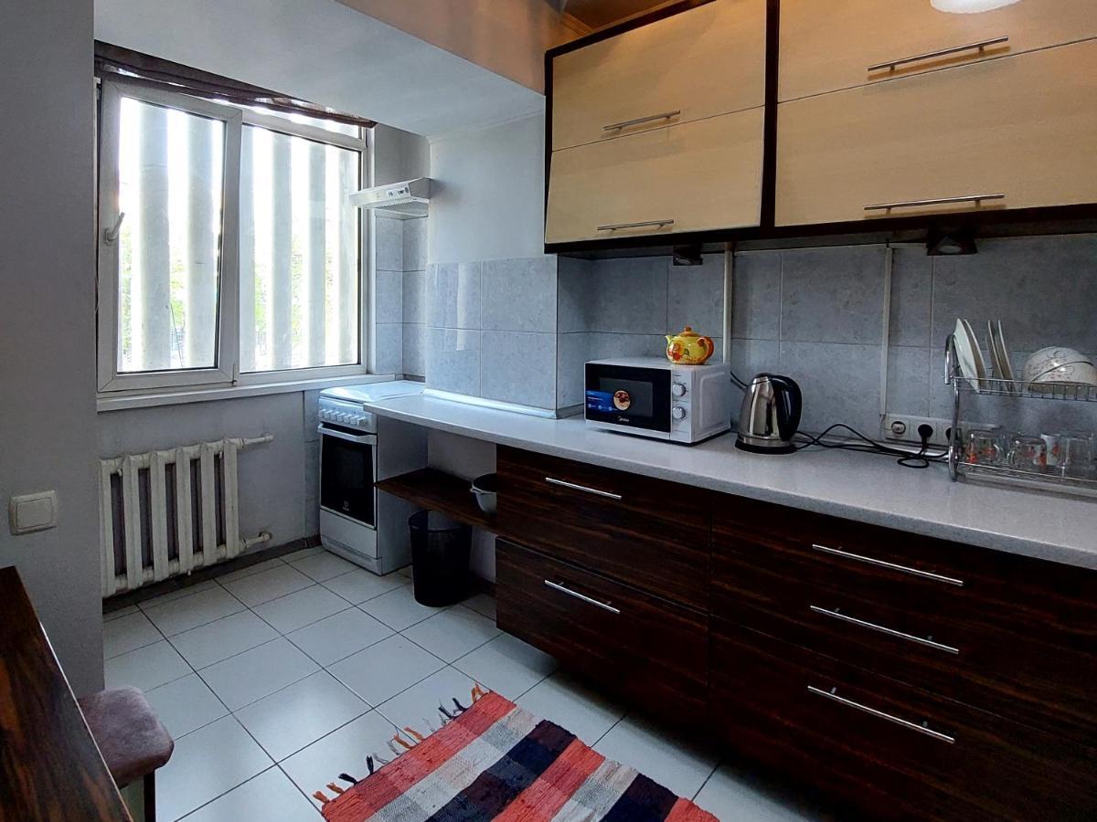Apartment In Street Kievskaya 49 บิชเคก ภายนอก รูปภาพ