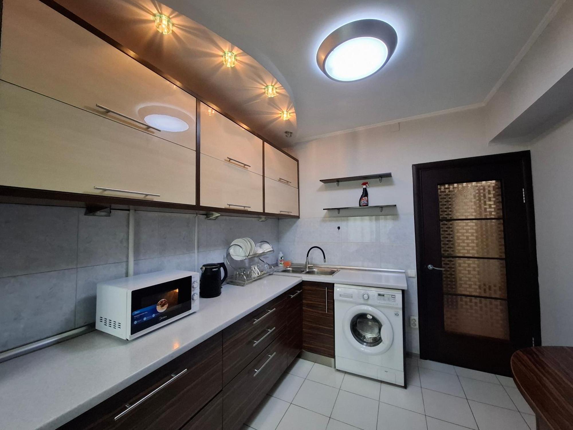 Apartment In Street Kievskaya 49 บิชเคก ภายนอก รูปภาพ